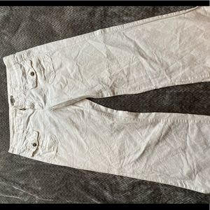 White wide leg pant 👖